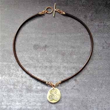 Triskele necklace