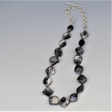 Shell Necklace - Black
